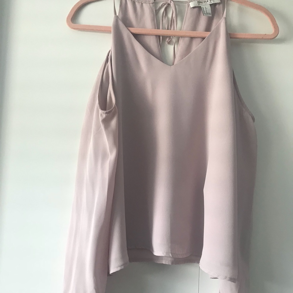 Cold shoulder top